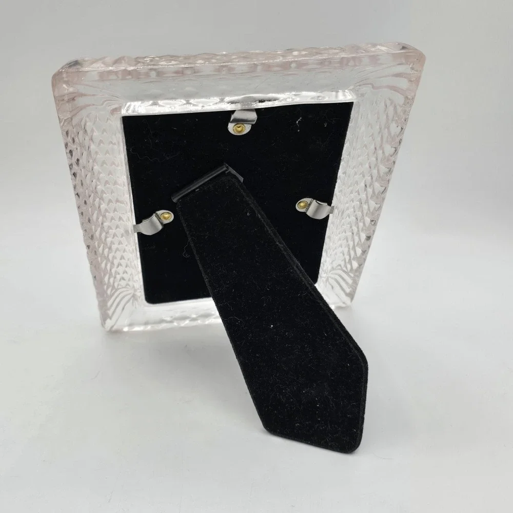 Vintage Glass Diamond‎ Pattern Picture Frame 3.5 X 5 Inch